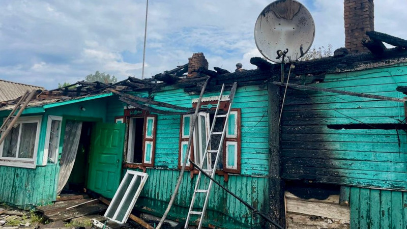 РФ безпілотником атакувала будинок у Семенівській громаді на Чернігівщині, в якому жила родина переселенців