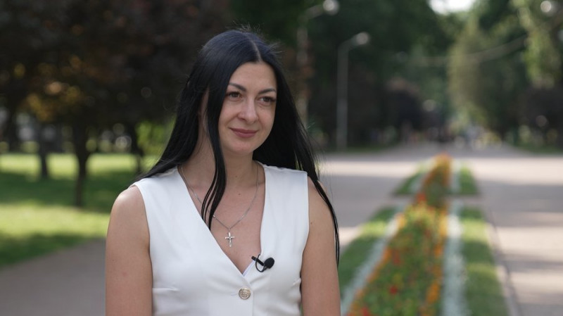 "Ходити містом страшно": що про їзду на електросамокатах у Чернігові кажуть люди, місцева влада та адвокати