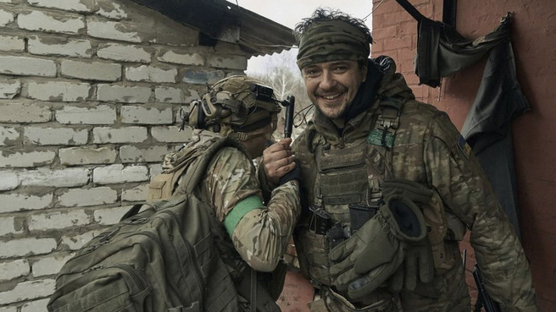 Журналіста Суспільне Чернігів Олександра Котенка президент відзначив орденом "За мужність" III ступеня