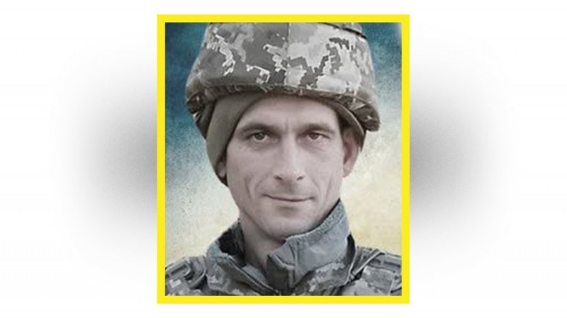 Попрощалися із трьома бійцями з Чернігівщини: Олександром Поляковим, Андрієм Ведмідським та Владиславом Дьогтярем
