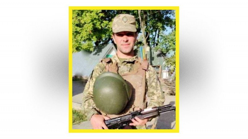 Попрощалися із трьома бійцями з Чернігівщини: Олександром Поляковим, Андрієм Ведмідським та Владиславом Дьогтярем