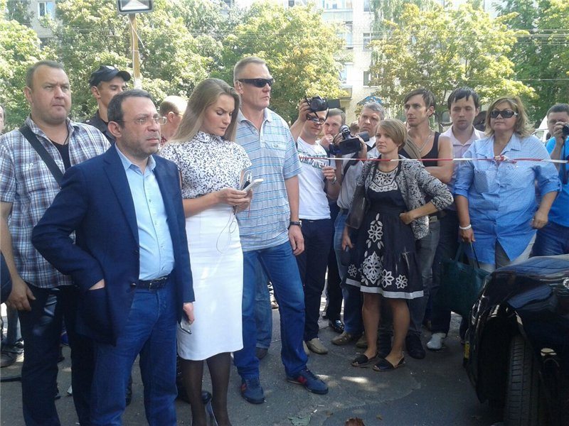 "Маршал Гречка", соцугоди Березенка, Toyota з грошима і зброєю: 10 річниця "найскандальніших виборів нардепа в Україні"