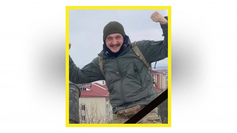 З загиблими бійцями Олександром Нітченком та Олександром Іваненком попрощалися 20 липня на Чернігівщині