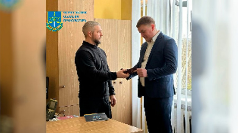 Прокурором з Чернігівщини, якому оголосили підозру у викраденні й підробці документів, є Антон Дудко: як він це коментує