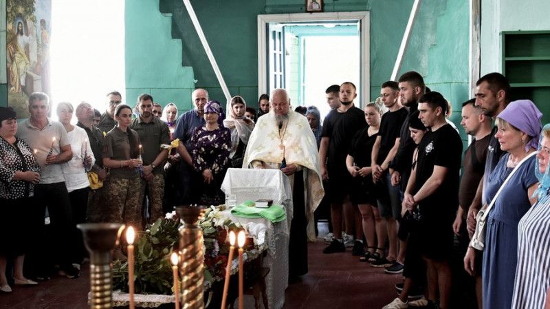 З шістьма захисниками України попрощались на Чернігівщині 15 липня