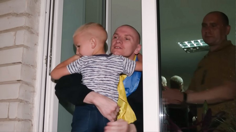 З полону 23 липня додому повернулися двоє нацгвардійців із ЧАЕС: Сергій Чоботар та Олександр Соя