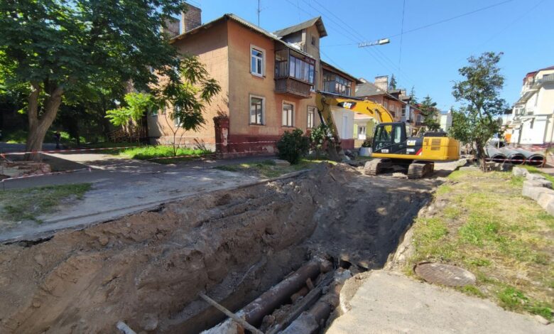 Чернігівці залишилися без води через порив водопроводу