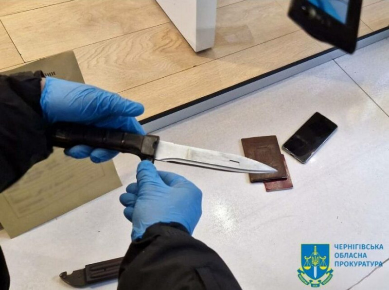 Чоловіка, який напав на жінок у ТРЦ «Голлівуд», відправлять на примусове лікування