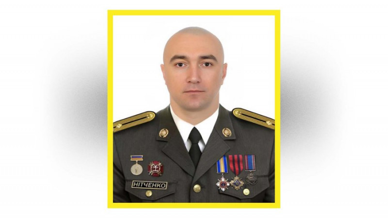 З загиблими бійцями Олександром Нітченком та Олександром Іваненком попрощалися 20 липня на Чернігівщині