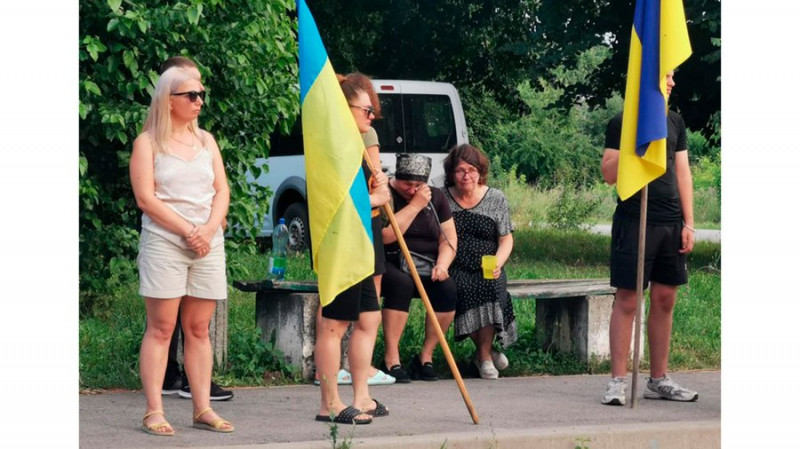 На Чернігівщині попрощались із захисниками Максимом Никитенком та Сергієм Козієм