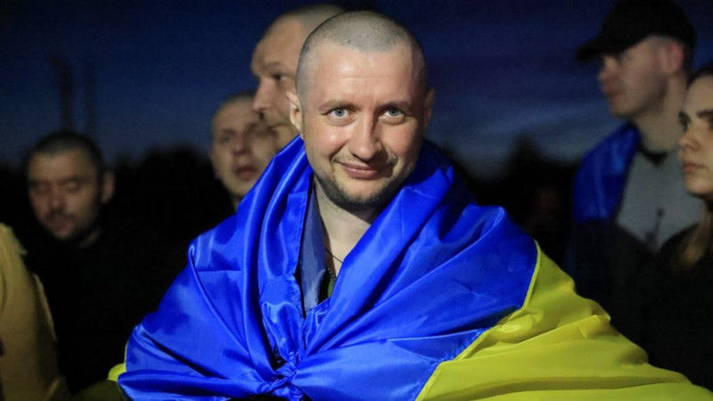 Двоє військових з Прилуччини — Роман Шевчук та Микола Савін — повернулися додому з російського полону
