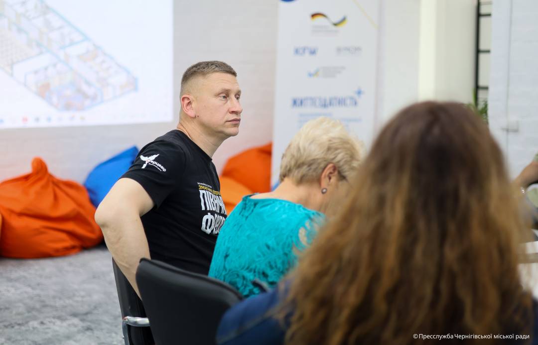 Громадські консультації в Чернігові: шлях до створення Хабу на базі КНП «Ветеранський простір»