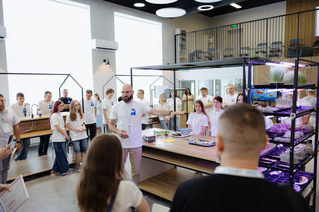 Інноваційний Профорієнтаційний хаб відкрився у Чернігові за підтримки проєкту DECIDE