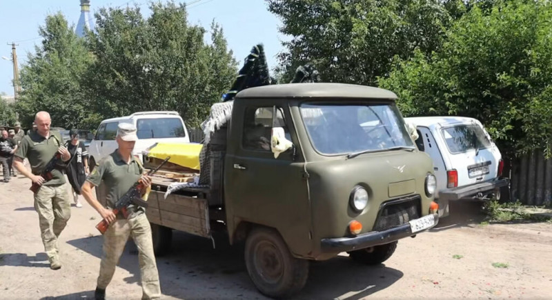 На Чернігівщині провели в останню путь воїна