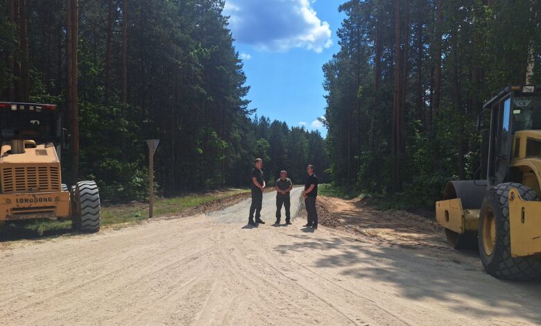 На Чернігівщині триває будівництво двох лісових доріг