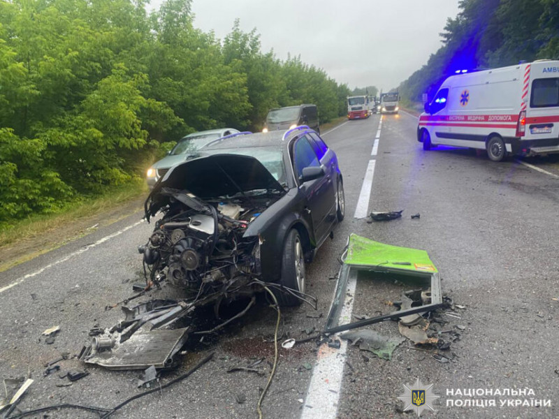На Львівщині у ДТП потрапив рейсовий автобус під керуванням жителя Чернігова: п’ятеро людей у лікарні