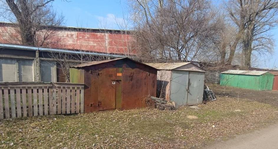 Продовжується робота з демонтажу незаконно встановлених об’єктів на території міста