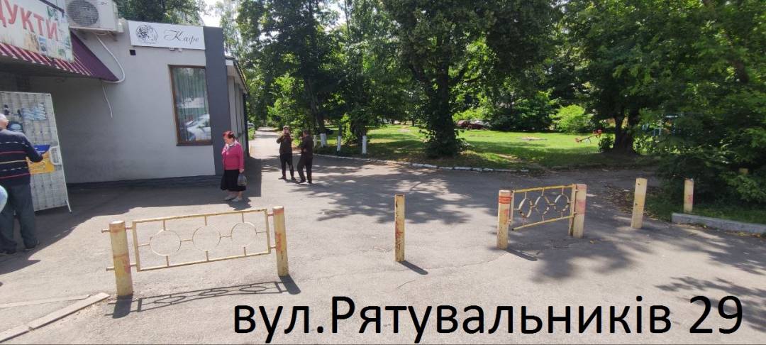 У Чернігові демонтують ще понад 30 незаконних тимчасових споруд
