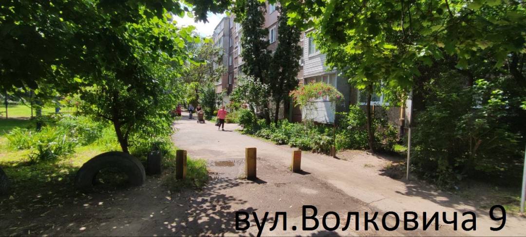 У Чернігові демонтують ще понад 30 незаконних тимчасових споруд