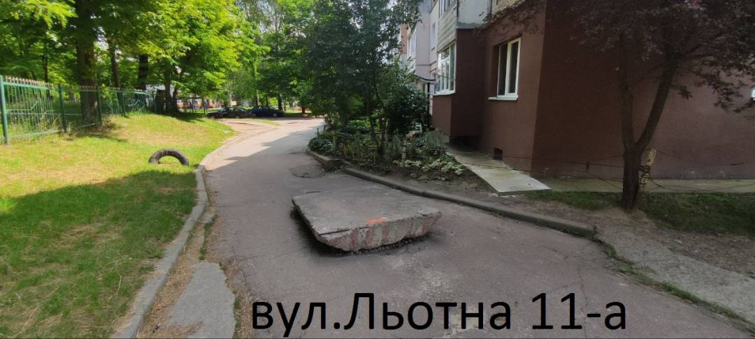 У Чернігові демонтують ще понад 30 незаконних тимчасових споруд