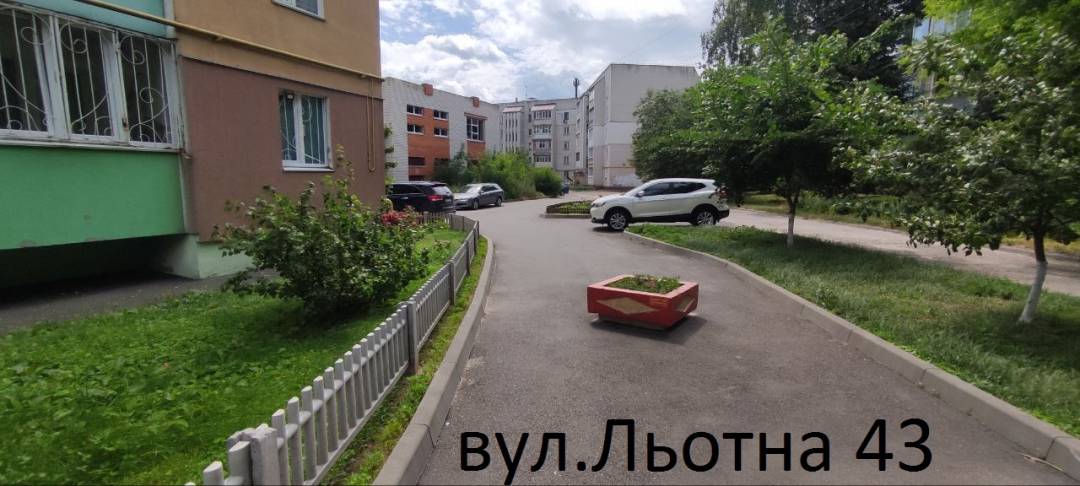 У Чернігові демонтують ще понад 30 незаконних тимчасових споруд