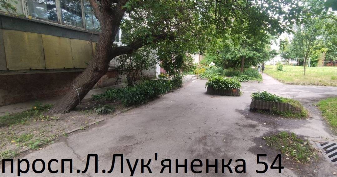 У Чернігові демонтують ще понад 30 незаконних тимчасових споруд