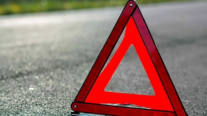 У селі на Чернігівщині у ДТП постраждали водій і пасажир мотоцикла