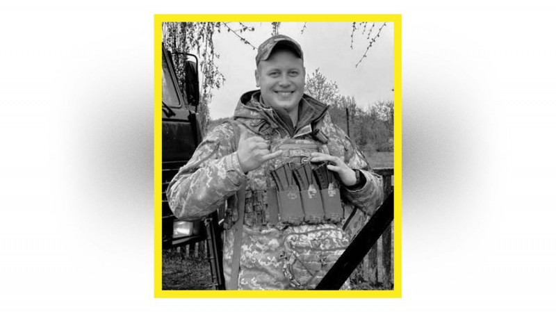 На Чернігівщині попрощалися з захисниками Олегом Гомоном, Станіславом Голубом, Ігорем Синицьким та Максимом Литвином