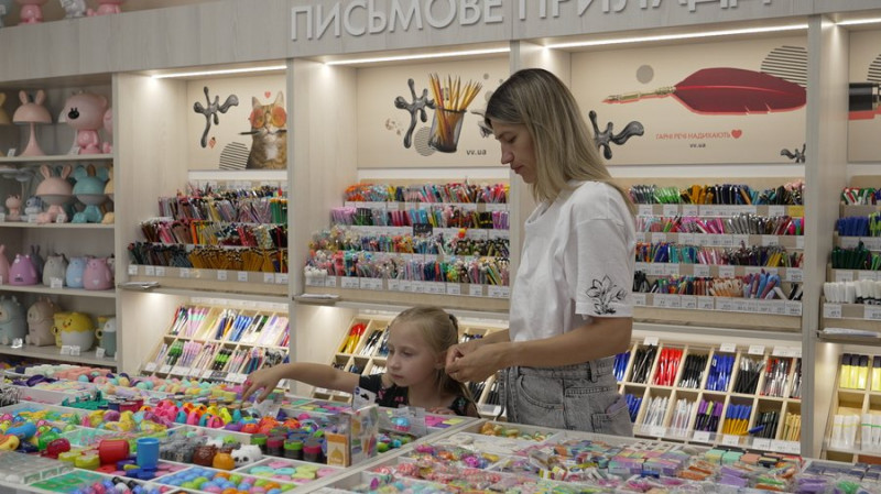 "Ініціатива класна, але треба було раніше": коли на Чернігівщині запрацює державна програма "Пакунок школяра"