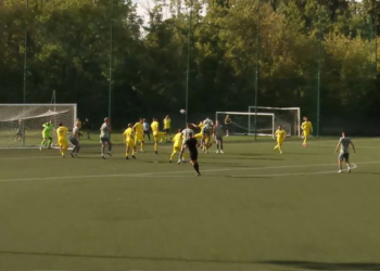 "Чернігів" переміг друголіговий "Атлет" та вийшов в 1/16 фіналу Кубка України з футболу «Чернігів» переміг друголіговий «Атлет» та вийшов в 1/16 фіналу Кубка України з футболу