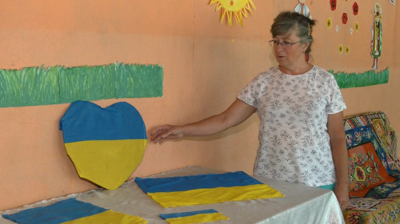 Під час окупації села на Чернігівщині росіяни намагалися спалити український прапор