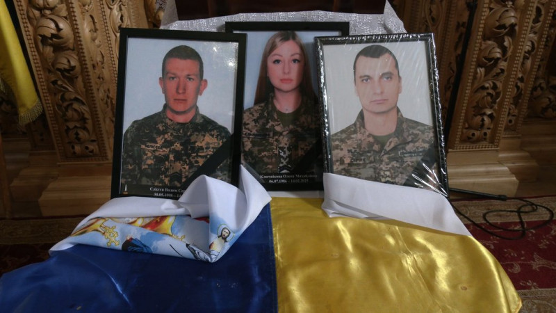 У Чернігові попрощалися з військовослужбовцем, який зазнав поранення 14 лютого під час теракту в Миколаєві