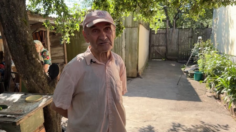 Жодної звістки про село й будинок, у якому жила: що каже колишня жителька Мурав'їв на Чернігівщині, що за 2 км від РФ