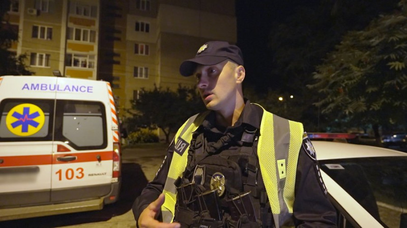 Спроба самогубства, алкоголь, лайка, порушення громадського спокою: як проходить нічне патрулювання у Чернігові