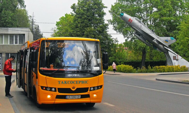 Через ремонт дороги в Чернігові змінює маршрут автобус №37
