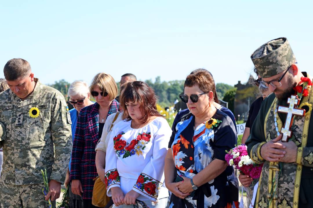 Чернігів віддав шану полеглим воїнам у День пам’яті захисників України
