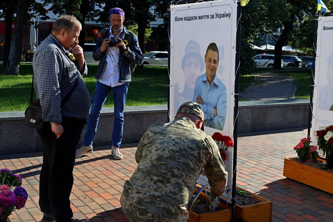 Чернігів віддав шану полеглим воїнам у День пам’яті захисників України
