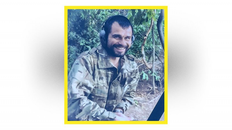 На Чернігівщині попрощалися з військовими Євгенієм Гурбичем та Максимом Кушеваровим