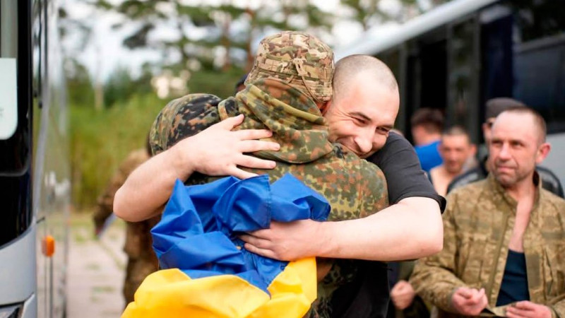 Під час обміну полоненими додому повернувся захисник ЧАЕС Артем Туряниця з Чернігова