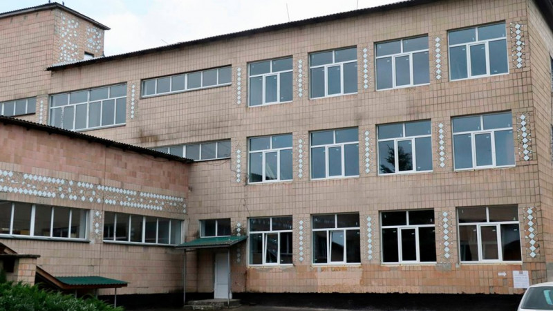 Капітальний ремонт за понад 60 млн грн розпочали у Борзнянській школі на Чернігівщині: що планують зробити й коли