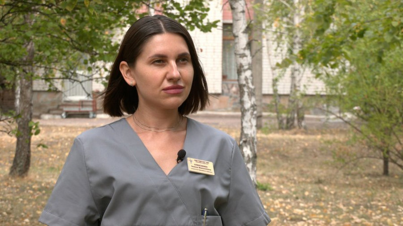"Захворюваність на COVID-19 зростає, але це менше, ніж торік": чернігівські лікарі розповіли про нові штами вірусу