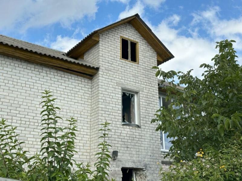 Кадри наслідків прильоту шахеда в Чернігові
