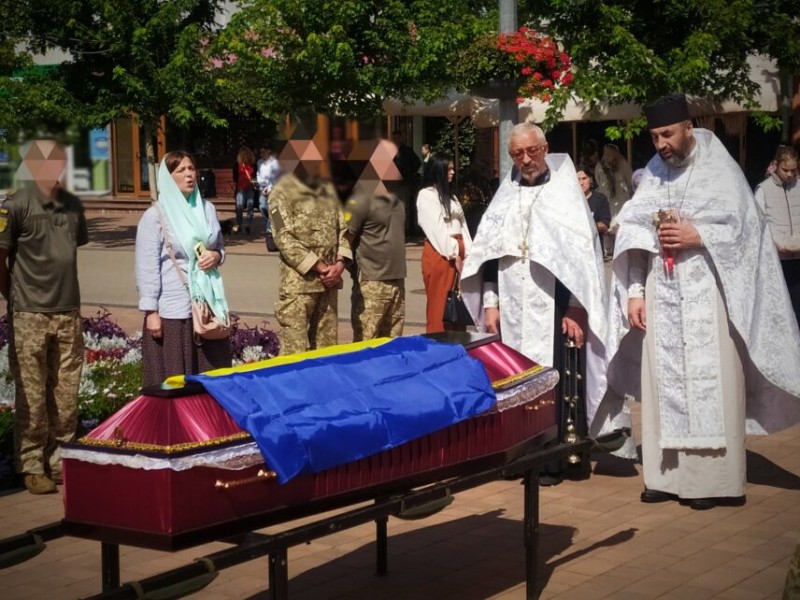 На Чернігівщині попрощалися із загиблим на Донеччині воїном