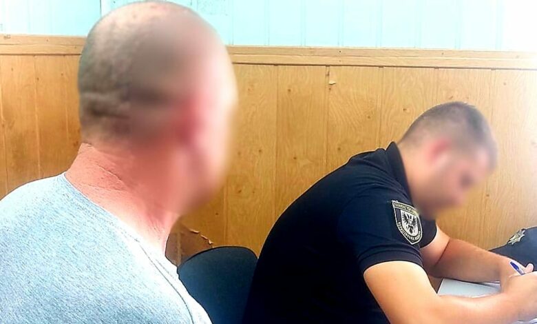 Прилуцькі поліцейські оперативно встановили чоловіка, який запустив феєрверк в одному з районів міста