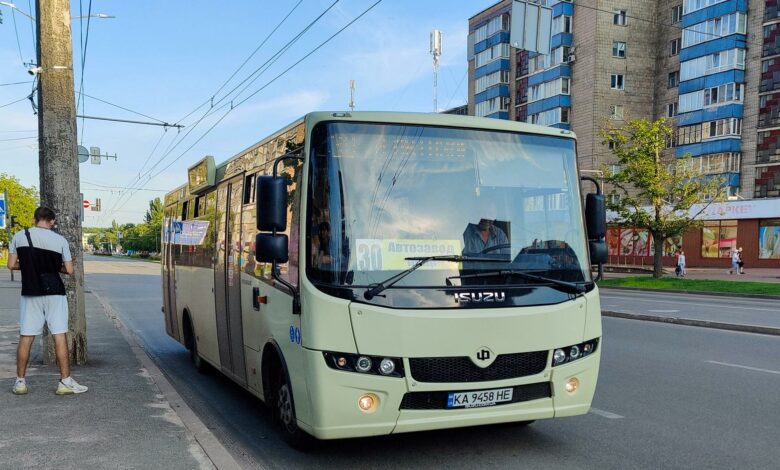 У Чернігові автобуси №30 тимчасово змінюють маршрут