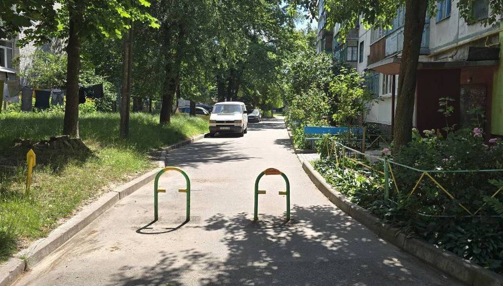 У Чернігові демонтують ще 86 тимчасових об’єктів і один металевий гараж, що встановлені незаконно