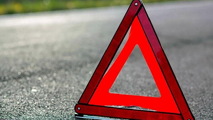 У Чернігові не розминулися дві автівки (Відеофакт)