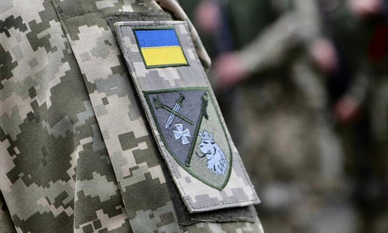 У Чернігові представники ТЦК затягали чоловіка в бусик: офіційне роз’яснення (Відео)