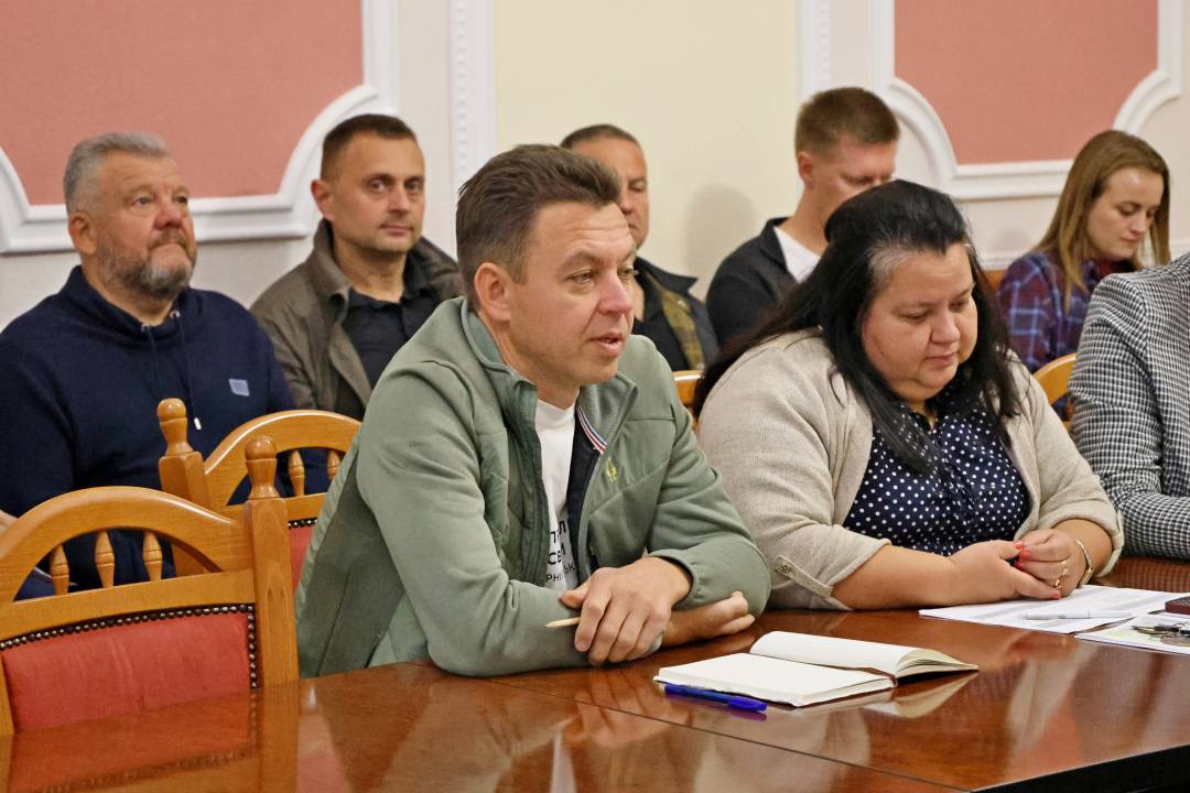 Віктор Геращенко провів щотижневу нараду з питань життєзабезпечення Чернігова