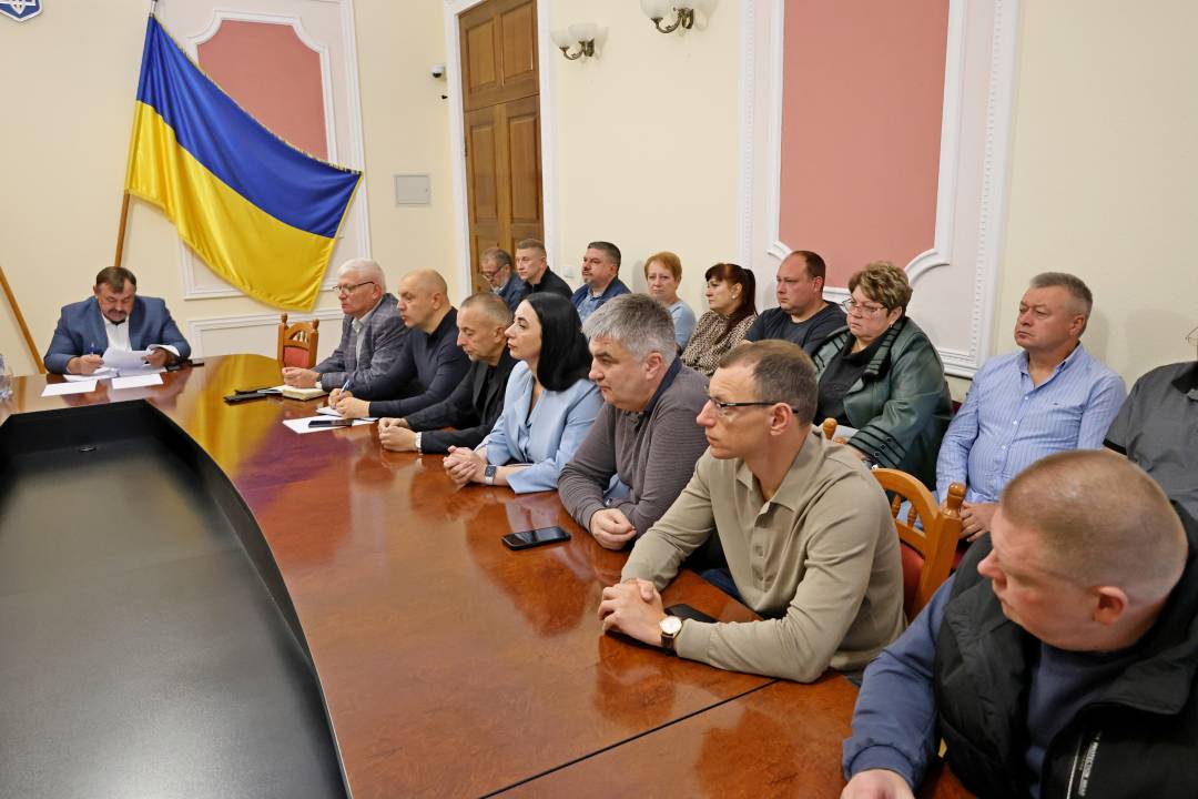 Віктор Геращенко провів щотижневу нараду з питань життєзабезпечення Чернігова